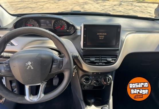 Autos - Peugeot 2008 ALLURE 2018 Nafta 87000Km - En Venta