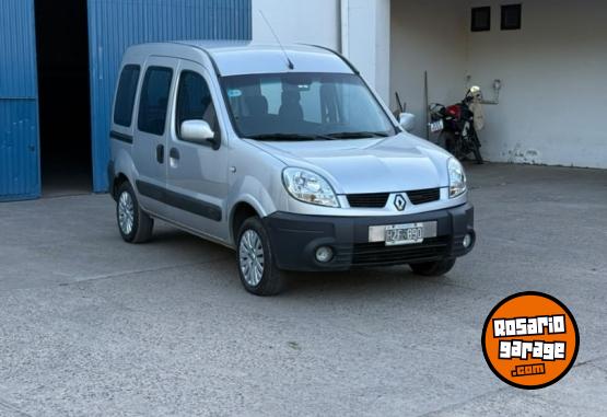 Utilitarios - Renault Kangoo Authentique 2009 GNC 200000Km - En Venta