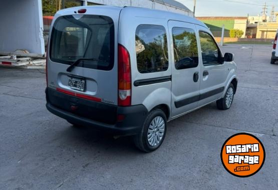 Utilitarios - Renault Kangoo Authentique 2009 GNC 200000Km - En Venta