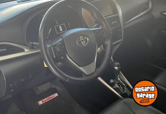 Autos - Toyota Yaris 1.5 XLS CVT 2021 Nafta 82000Km - En Venta