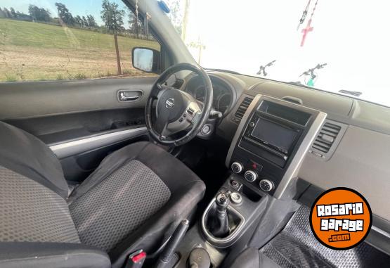 Camionetas - Nissan XTRAIL VISIA 2.5 2009 Nafta 375000Km - En Venta