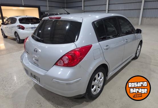Autos - Nissan TIIDA 2011 Nafta 156000Km - En Venta