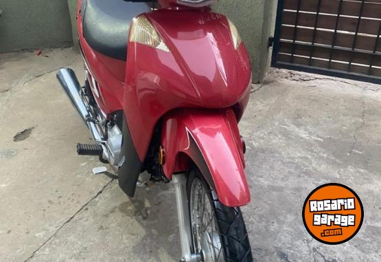 Motos - Mondial 110 cc 2022 Nafta 12000Km - En Venta