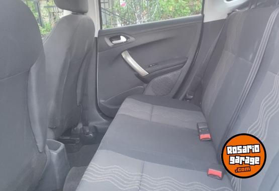 Autos - Peugeot 2008 2019 Nafta 87000Km - En Venta