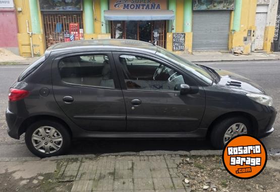 Autos - Peugeot 207 2014 GNC 119000Km - En Venta
