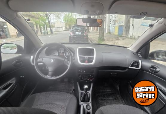 Autos - Peugeot 207 2014 GNC 119000Km - En Venta