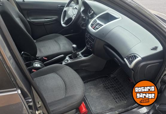 Autos - Peugeot 207 2014 GNC 119000Km - En Venta