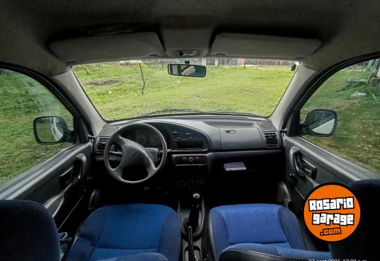Utilitarios - Peugeot Partner 2008 Diesel 240000Km - En Venta