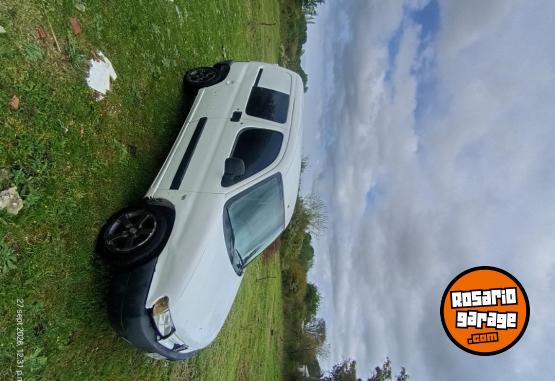 Utilitarios - Peugeot Partner 2008 Diesel 240000Km - En Venta