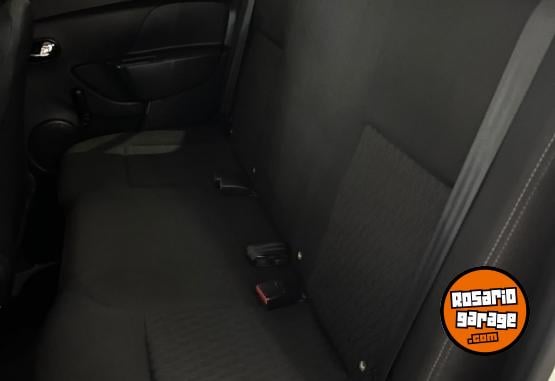 Autos - Renault NUEVO SANDERO DYNAMIQUE 2019 Nafta 82000Km - En Venta