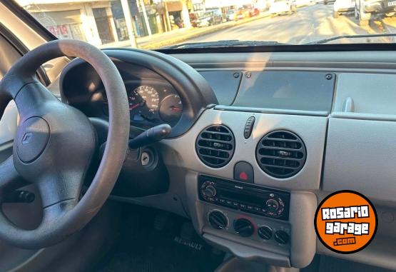 Utilitarios - Renault kangoo 2011 Diesel 138000Km - En Venta