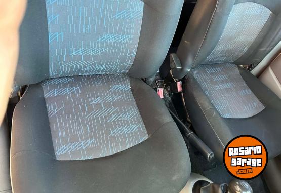Utilitarios - Renault kangoo 2011 Diesel 138000Km - En Venta