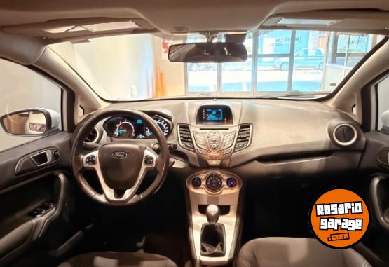 Autos - Ford Fiesta 2017 Nafta 129000Km - En Venta