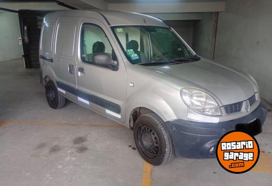 Utilitarios - Renault Kangoo 2011 Nafta 170000Km - En Venta