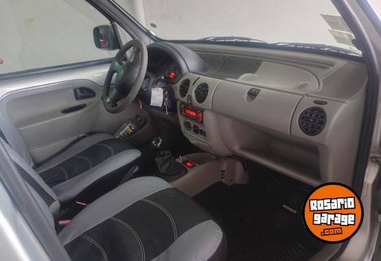 Utilitarios - Renault Kangoo 2011 Nafta 170000Km - En Venta