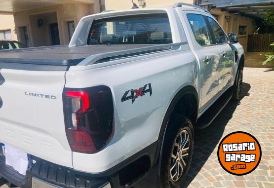 Camionetas - Ford Ranger limited AT10 4X4 2025 Diesel 3800Km - En Venta