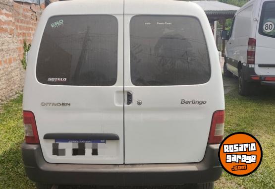 Utilitarios - Citroen Furg�n 2021 GNC 230000Km - En Venta
