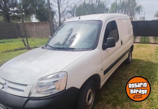 Utilitarios - Citroen Furg�n 2021 GNC 230000Km - En Venta