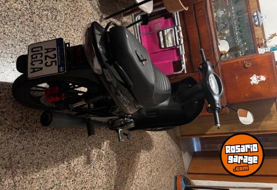 Motos - Gilera Smash full 2025 Nafta 6800Km - En Venta