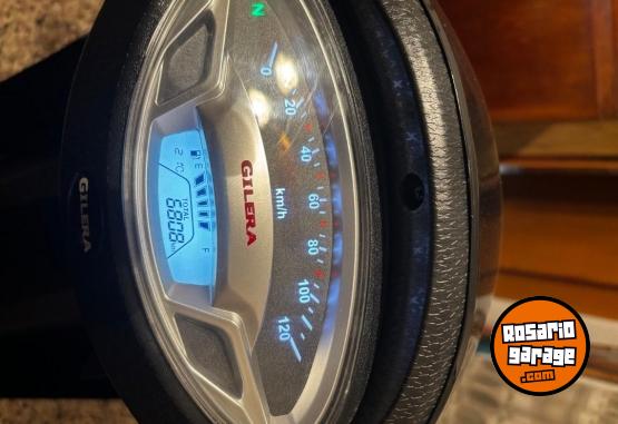 Motos - Gilera Smash full 2025 Nafta 6800Km - En Venta