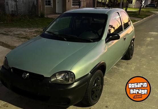 Autos - Chevrolet Corsa 1998 Nafta 285000Km - En Venta