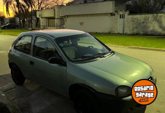 Autos - Chevrolet Corsa 1998 Nafta 285000Km - En Venta