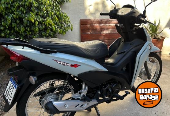 Motos - Honda Wave 110 2024 Nafta 13000Km - En Venta