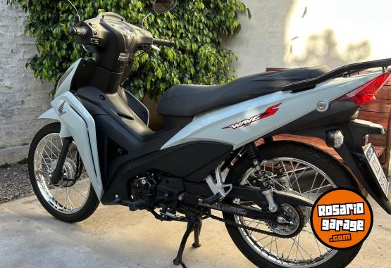 Motos - Honda Wave 110 2024 Nafta 13000Km - En Venta