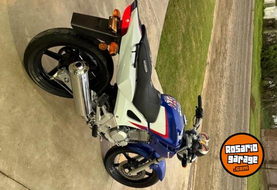 Motos - Honda Cbx Twister 2015 Nafta 13900Km - En Venta