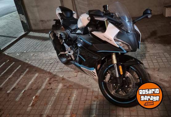 Motos - CF 450 SR 2025 Nafta 9000Km - En Venta