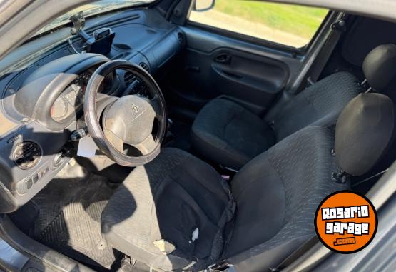 Utilitarios - Renault Kangoo 2016 GNC 312000Km - En Venta