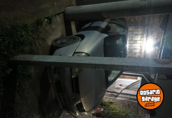 Autos - Renault Clio 2006 Diesel 111000Km - En Venta