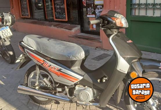 Motos - Motomel Blitz V8 2022 Nafta 1Km - En Venta