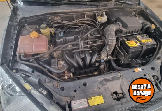 Autos - Ford Focus 2004 Nafta 48500Km - En Venta