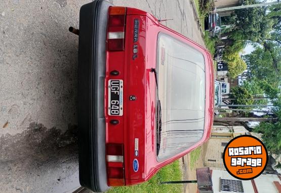Clásicos - Ford sierra 1985 L 1.6 titular al día listo para transferir - aire acondicionado funcionando - Vtv - En Venta
