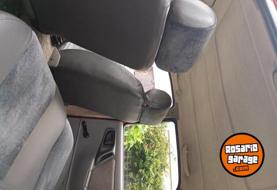 Clásicos - Ford sierra 1985 L 1.6 titular al día listo para transferir - aire acondicionado funcionando - Vtv - En Venta