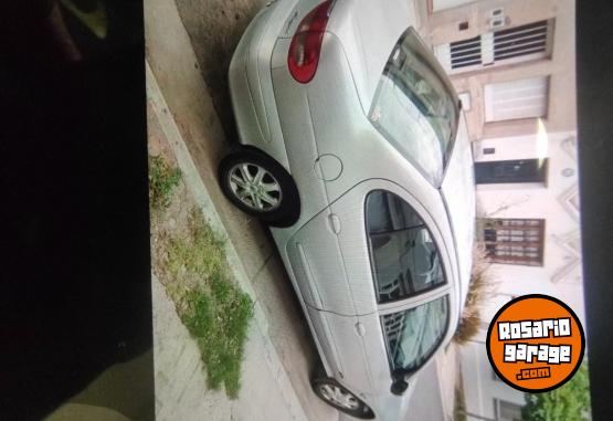 Autos - Renault TDI 1.9 2007 Diesel 111111Km - En Venta