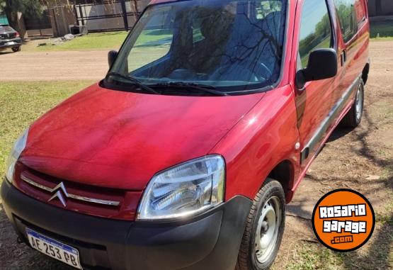 Utilitarios - Citroen Berlingo HDI 1.6 2020 Diesel 93000Km - En Venta