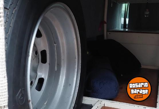 Utilitarios - Renault Trafic 1993 GNC 183000Km - En Venta