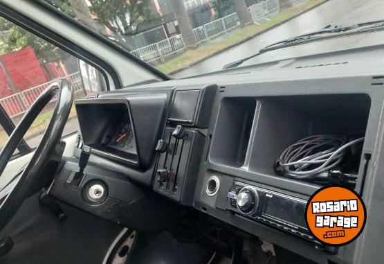 Utilitarios - Renault Trafic 1993 GNC 183000Km - En Venta