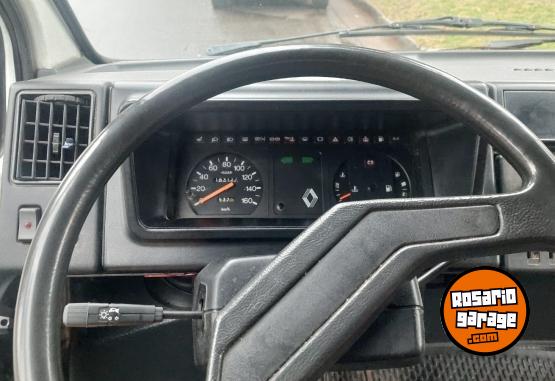 Utilitarios - Renault Trafic 1993 GNC 183000Km - En Venta