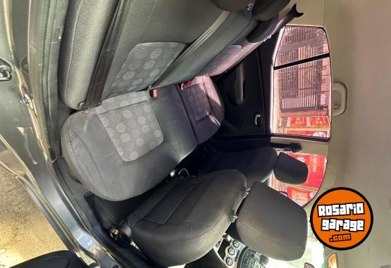 Autos - Hyundai i10 2010 Nafta 90000Km - En Venta