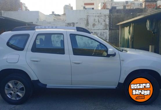 Autos - Renault DUSTER PRIVILEGE 2017 Nafta 70100Km - En Venta