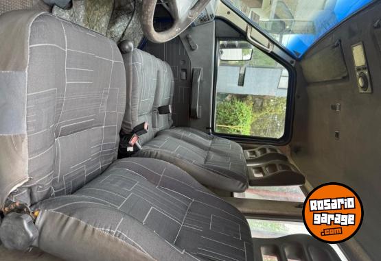 Camiones y Grúas - Vendo iveco daily - En Venta