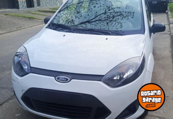 Autos - Ford Fiesta Ambiente 2012 Nafta 250000Km - En Venta