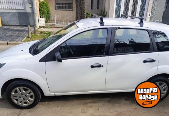 Autos - Ford Fiesta Ambiente 2012 Nafta 250000Km - En Venta