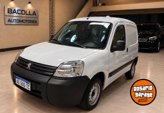 Utilitarios - Peugeot PARTNER HDI 2023 Diesel 21000Km - En Venta