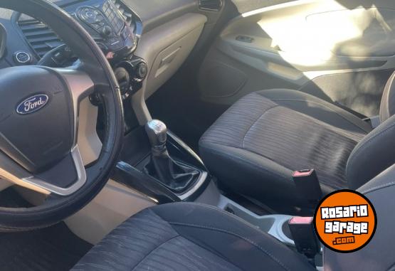 Camionetas - Ford Ecosport Titanium 1.6 2015 GNC 136000Km - En Venta