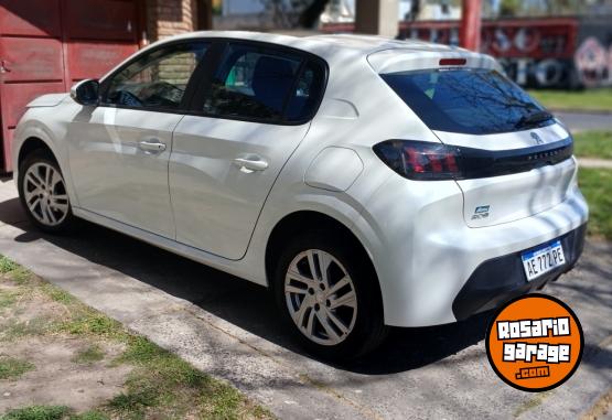 Autos - Peugeot 208 2021 Nafta 49000Km - En Venta