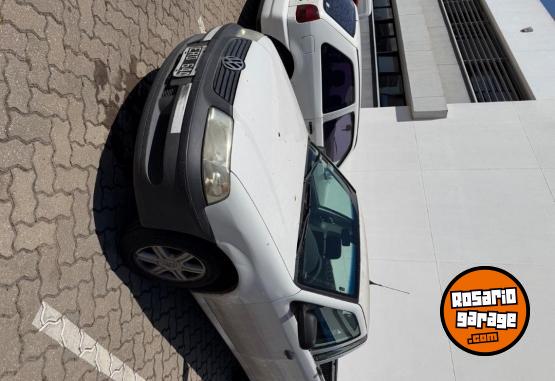 Autos - Volkswagen Saveiro 2004 Nafta 160000Km - En Venta